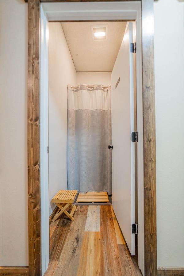 Pintler'S Portal Hostel Анаконда Екстериор снимка