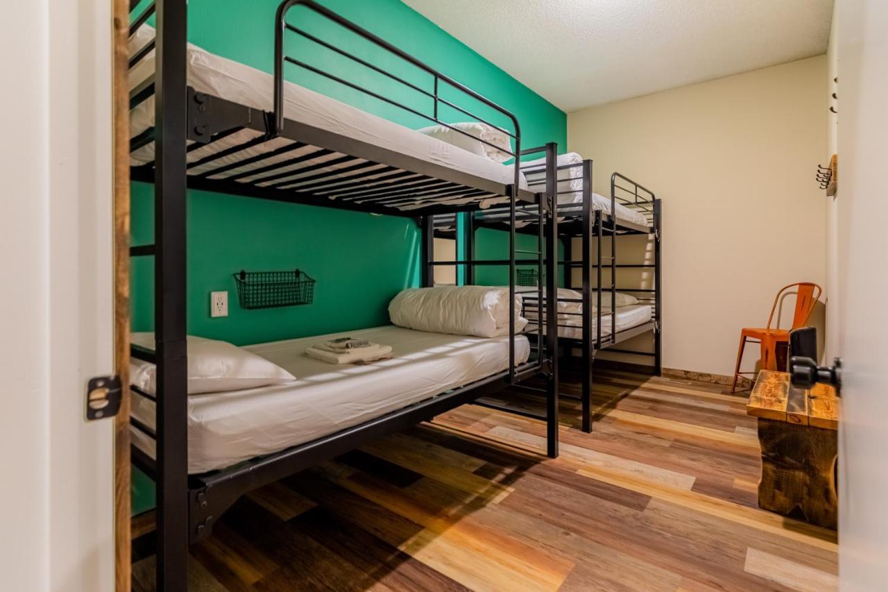Pintler'S Portal Hostel Анаконда Екстериор снимка