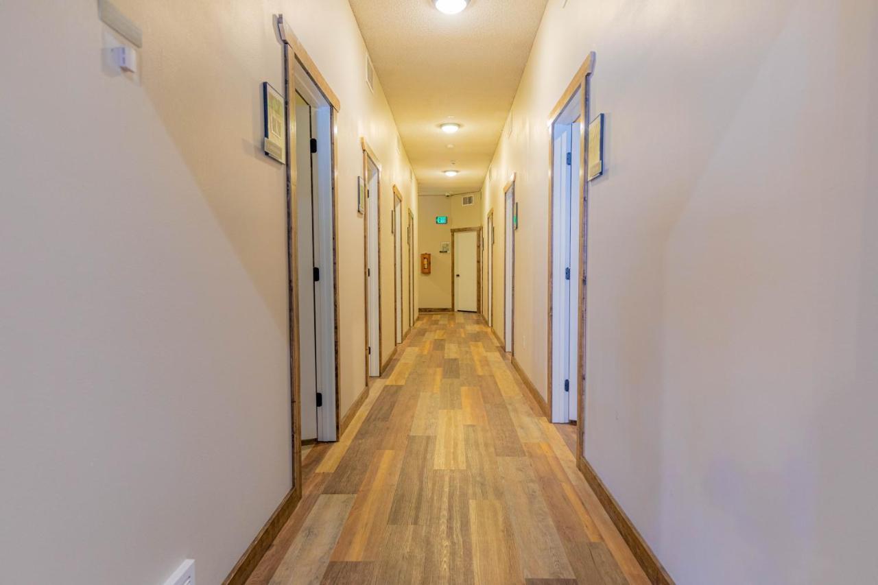 Pintler'S Portal Hostel Анаконда Екстериор снимка