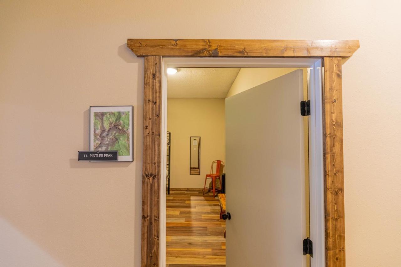 Pintler'S Portal Hostel Анаконда Екстериор снимка